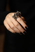The hidden gem ring