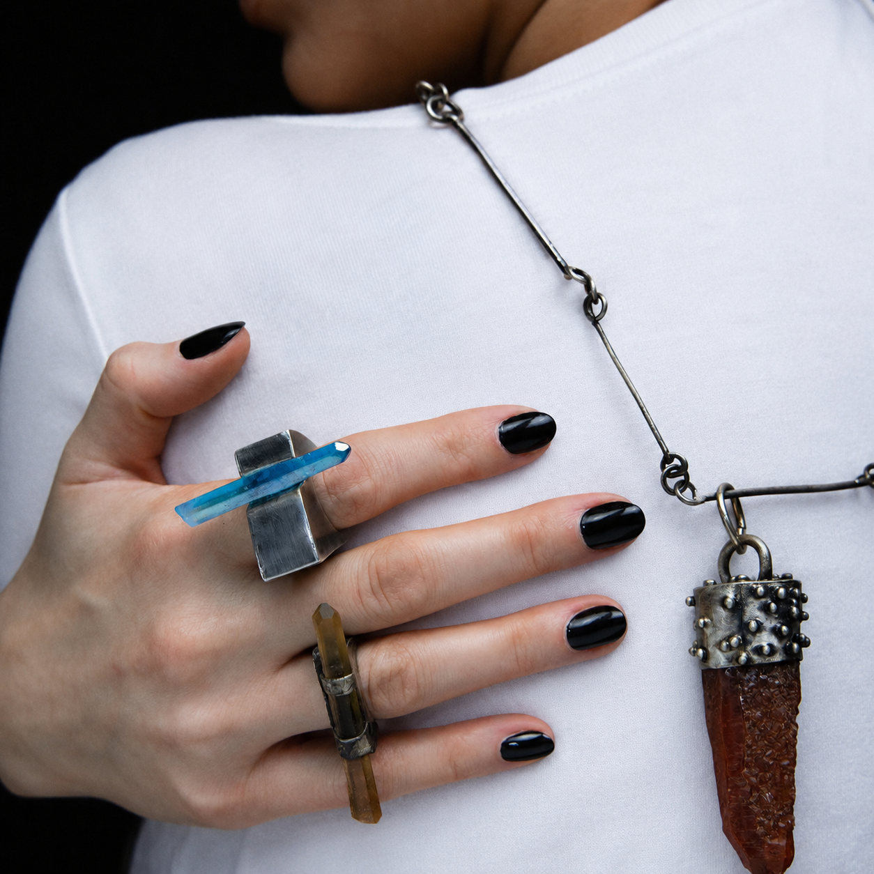 The Suspended Quartz Ring