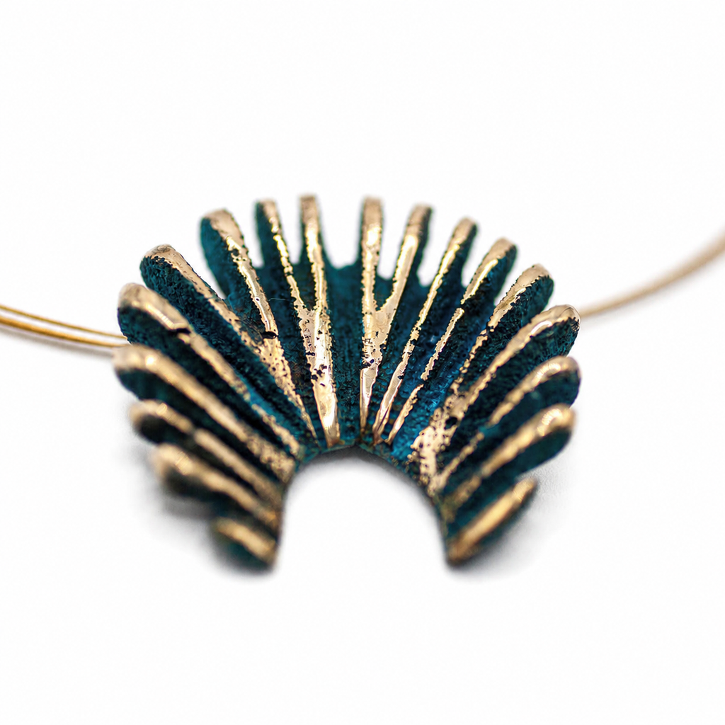 Dissipation Necklace