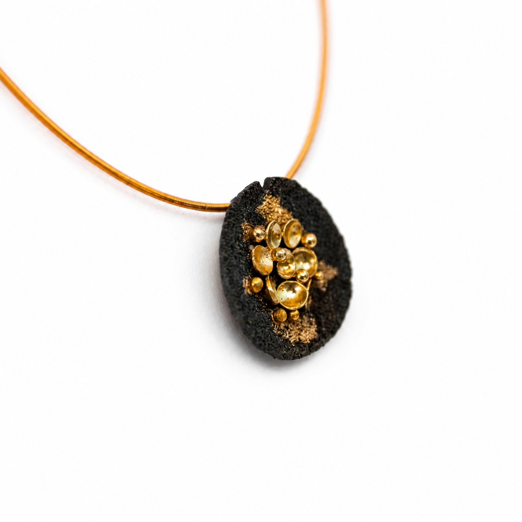 Necklace Gold Liquen