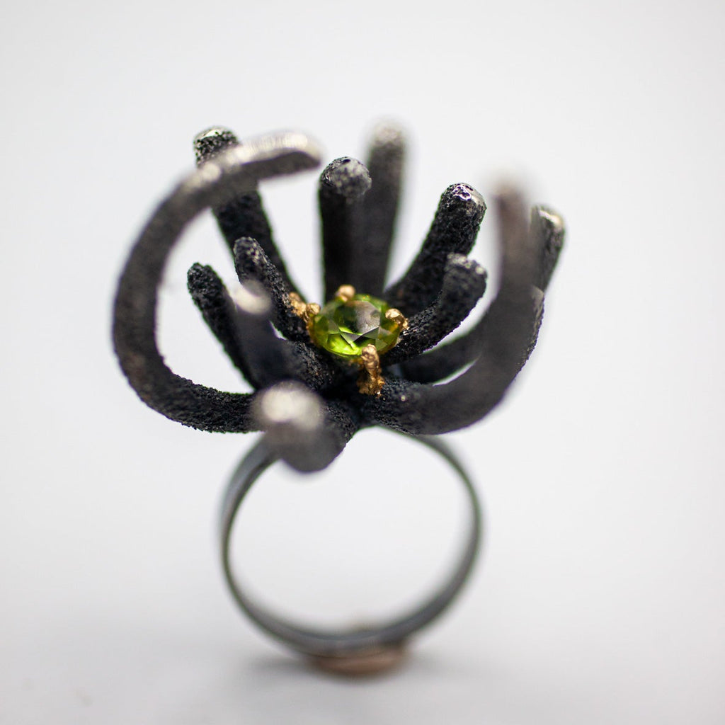 Anemona Ring