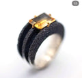 Anillo citrino emerald cut 3 lines